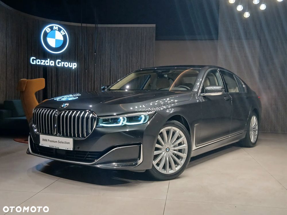 BMW Seria 7 740i - 1