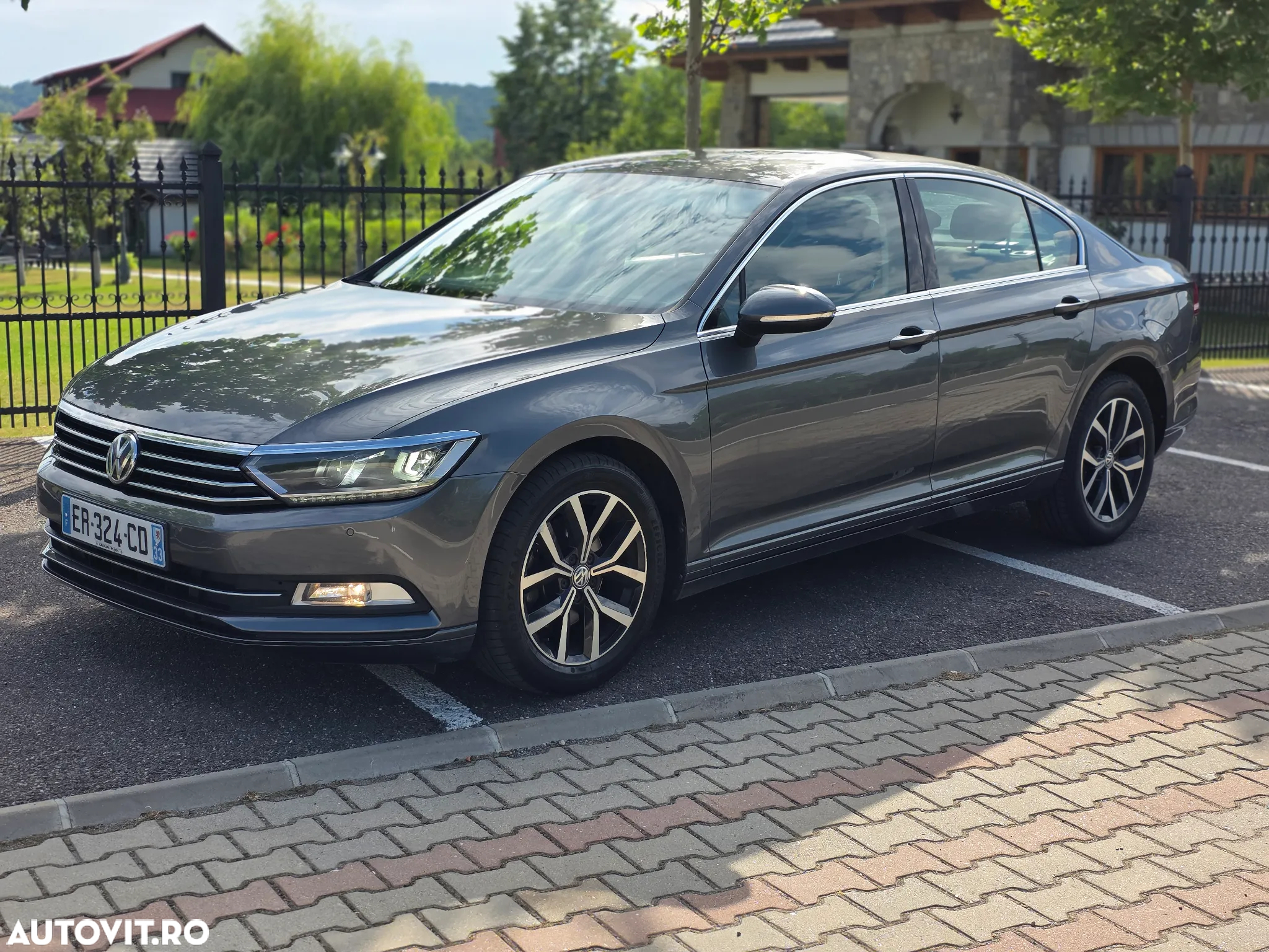 Volkswagen Passat 1.6 TDI (BlueMotion Technology) DSG Trendline - 21