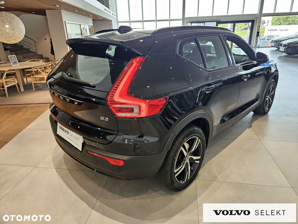 Volvo XC 40 - 6
