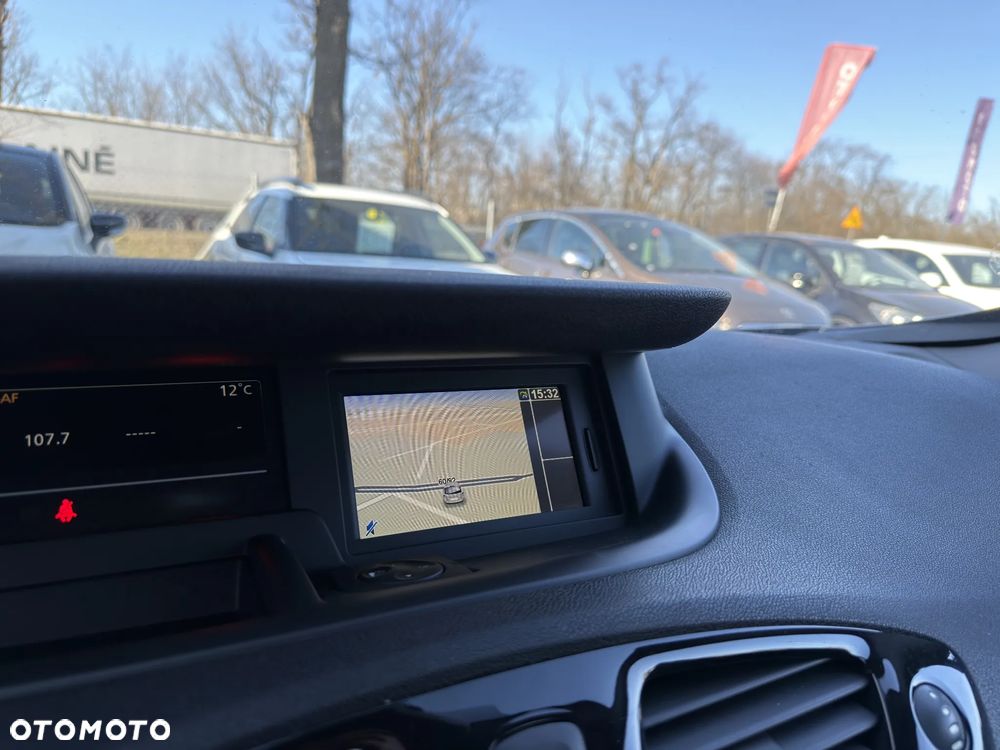 Renault Grand Scenic Gr 1.6 dCi Energy Bose - 21