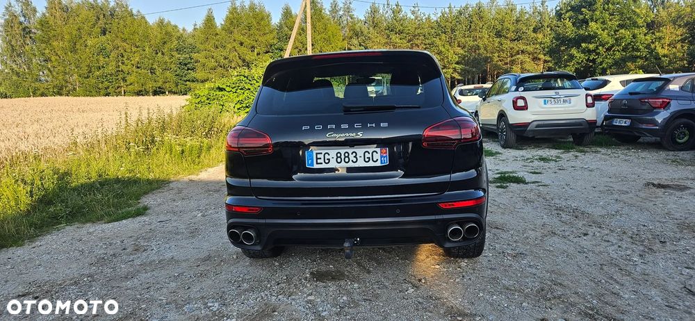 Porsche Cayenne - 14