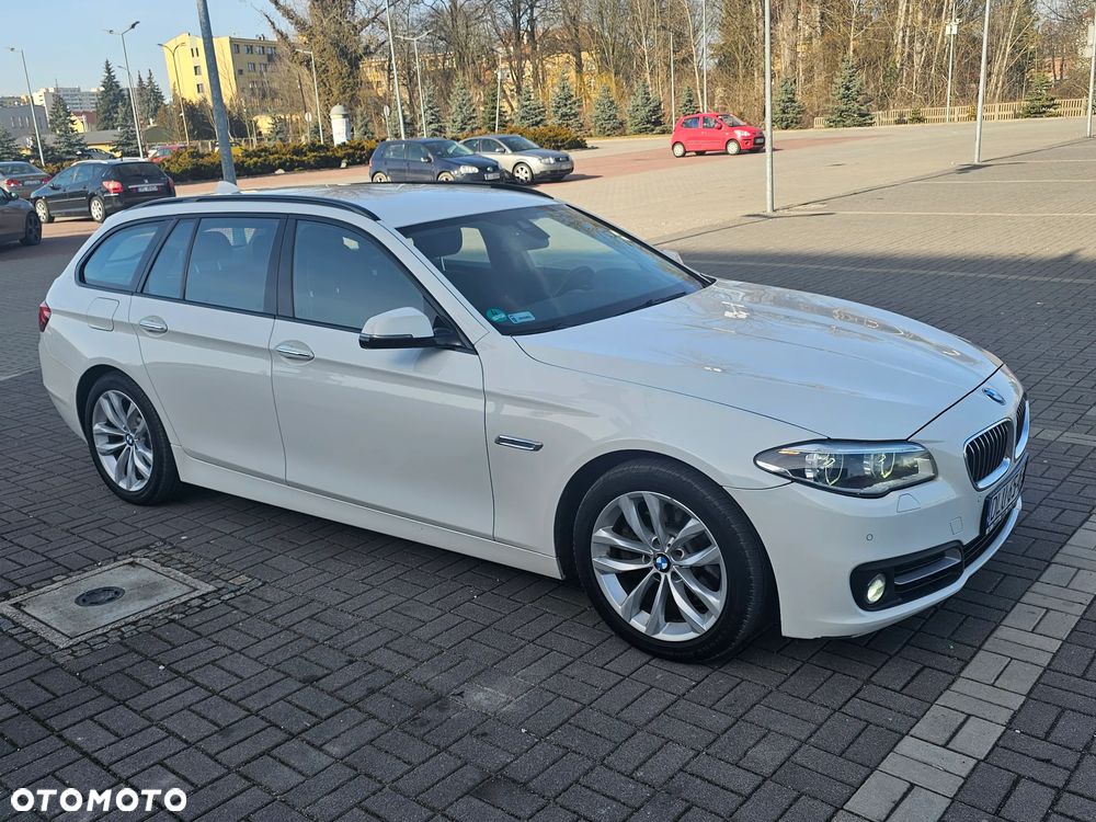 BMW Seria 5 520d xDrive - 1