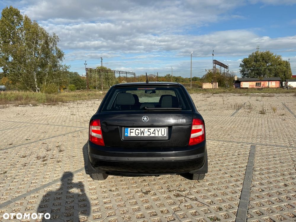 Skoda Fabia - 6