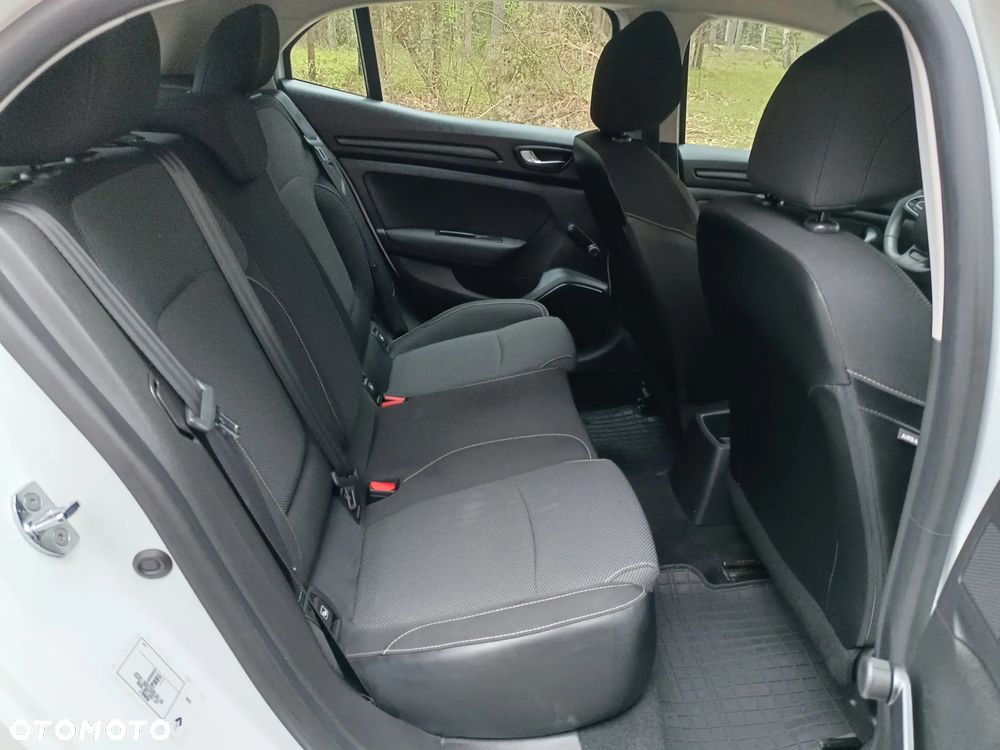 Renault Megane 1.6 SCe Life - 14