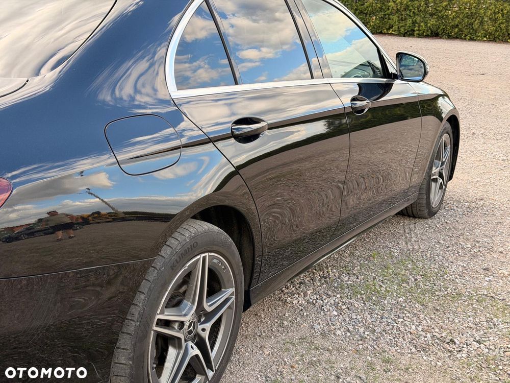 Mercedes-Benz Klasa E 220 d 4-Matic AMG/Avantgarde - 6