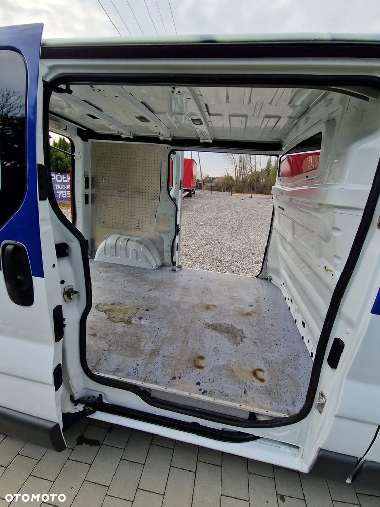 Renault Trafic - 15