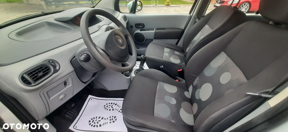 Renault Modus - 32