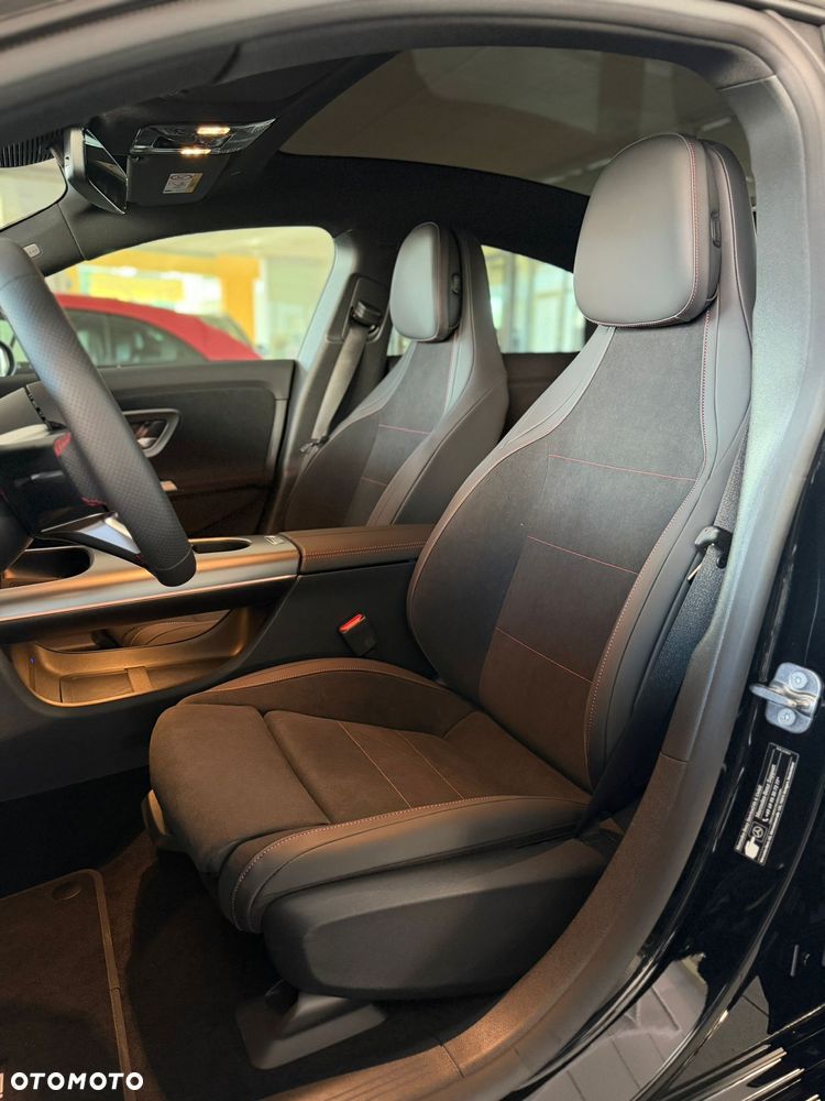 Mercedes-Benz CLA 200 mHEV 8G-DCT - 14