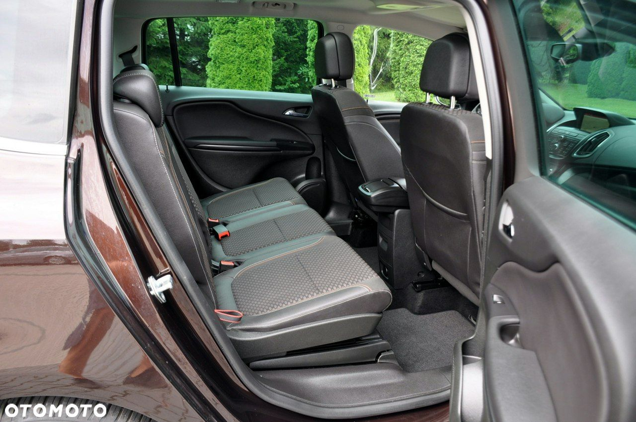 Opel Zafira - 19