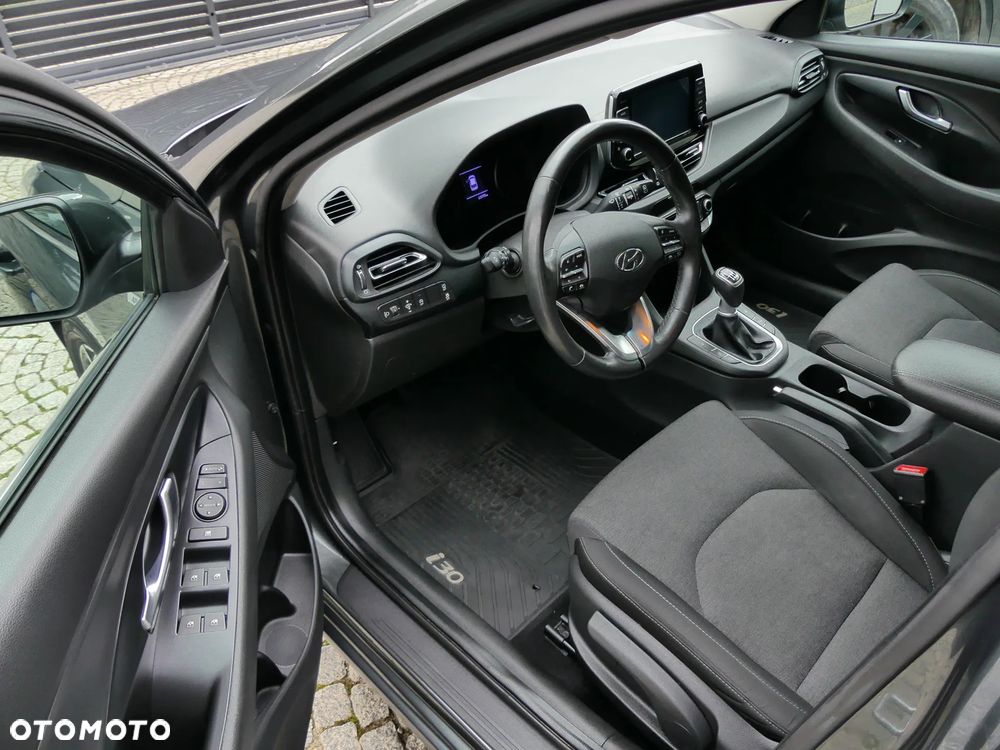 Hyundai i30 1.5 T-GDI 48V Smart - 21