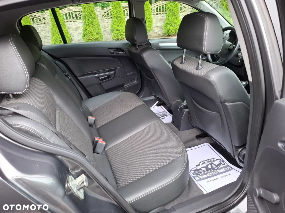 Opel Astra 1.6 Cosmo - 20