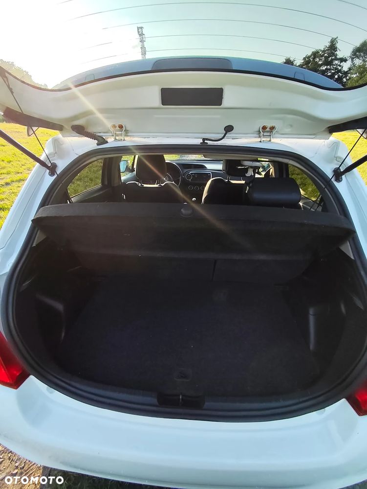 Toyota Yaris 1.4 D-4D - 6