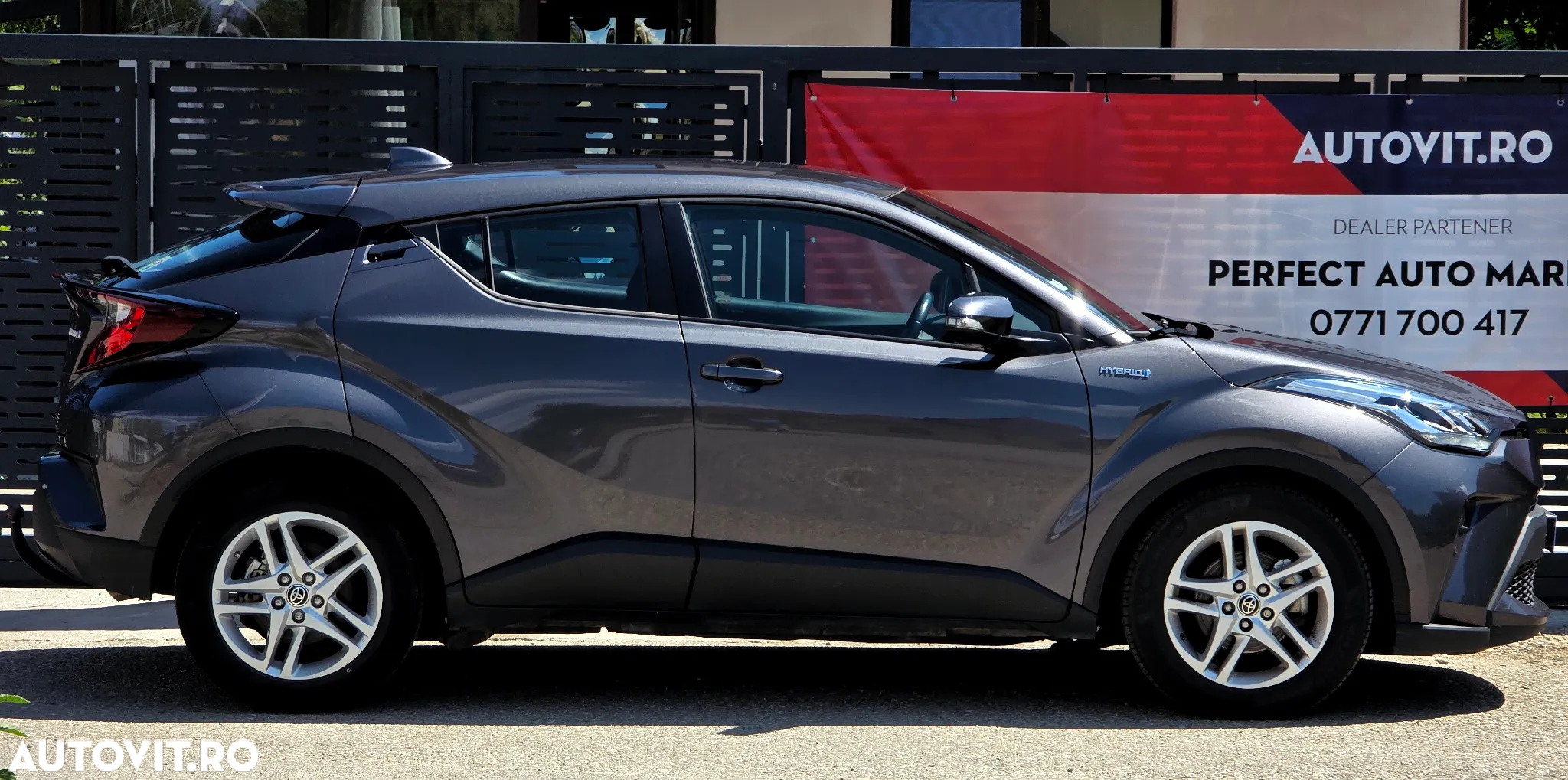 Toyota C-HR 1.8 HSD 4x2 CVT C-lassy LED - 5
