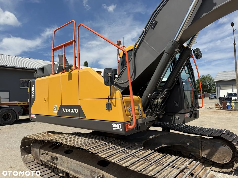Volvo EC220EL - 14