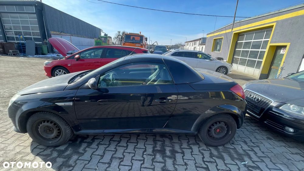 Opel Tigra na części !!! Kolor: 2HU - 4