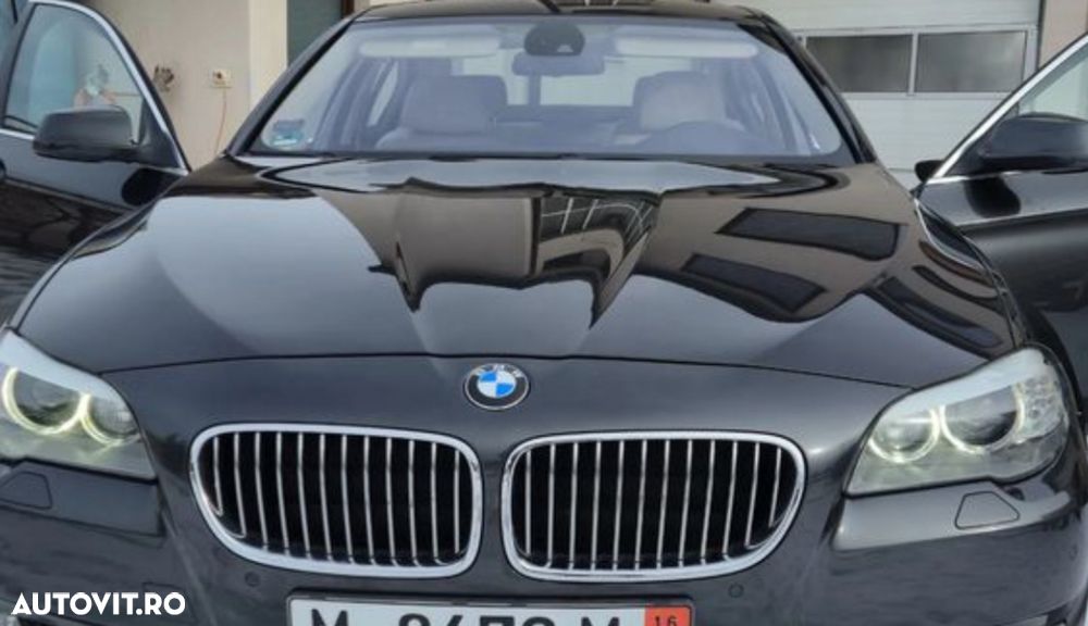 BMW Seria 5 520d Aut. Luxury Line - 24