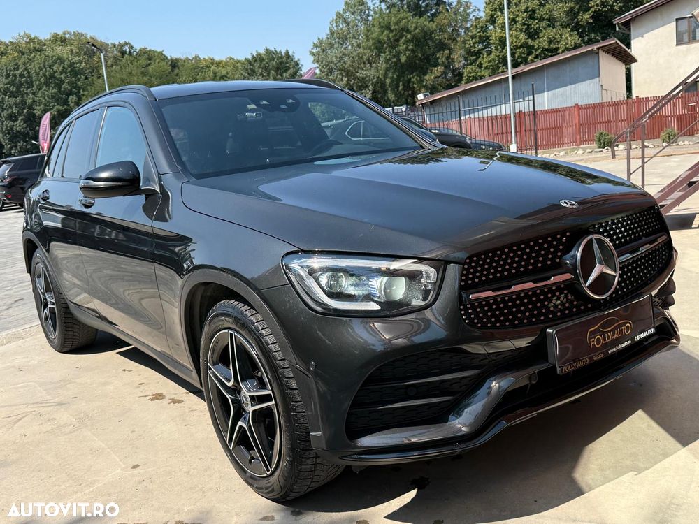 Mercedes-Benz GLC - 32