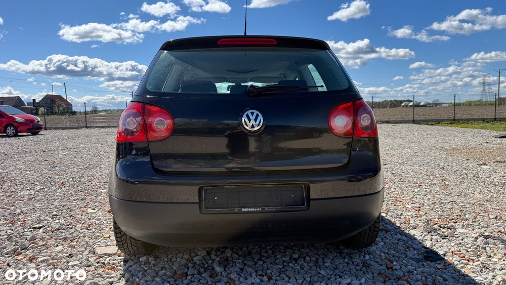 Volkswagen Golf 1.6 Comfortline - 21