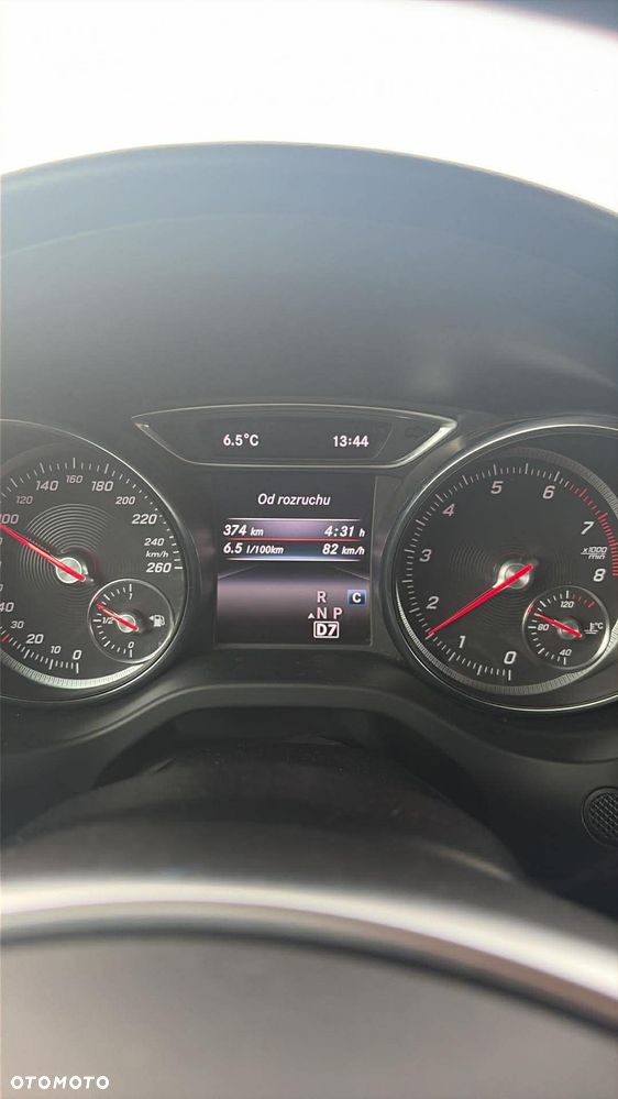 Mercedes-Benz GLA 220 4-Matic AMG Line - 16