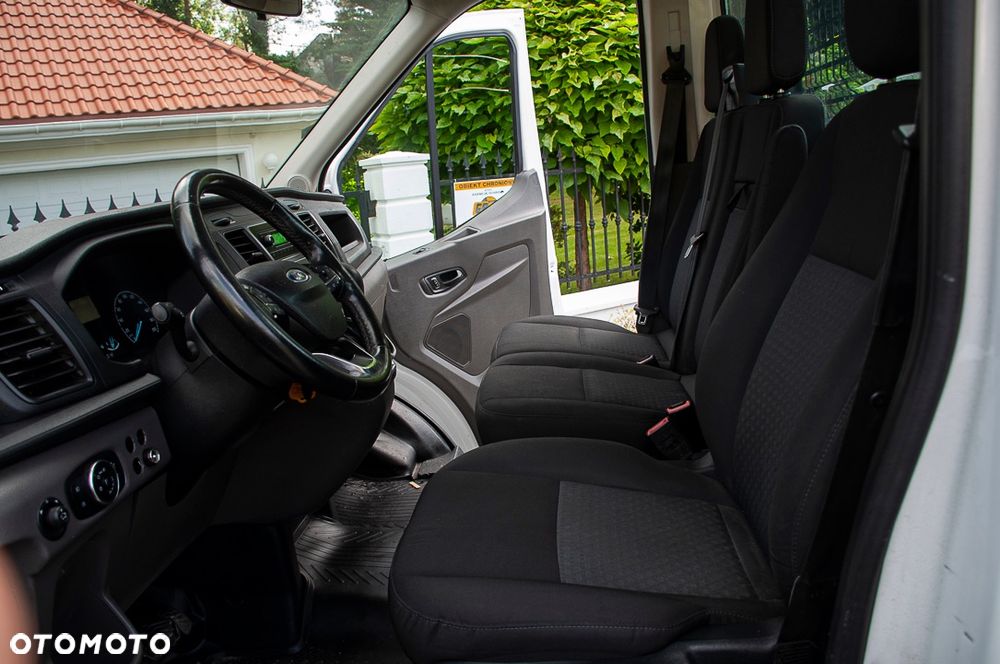 Ford Transit - 30