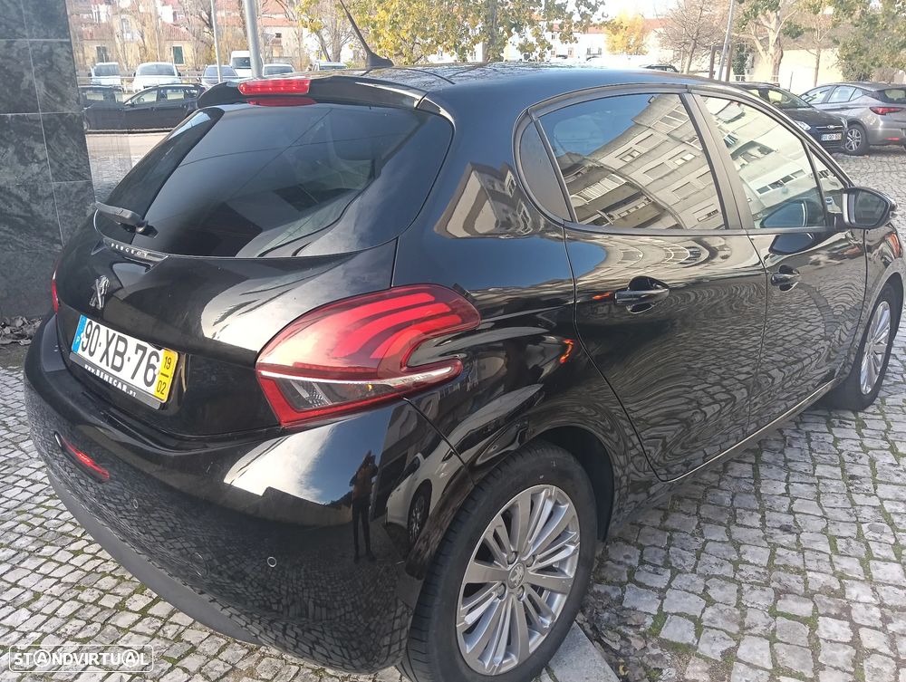 Peugeot 208 1.2 PureTech Style - 20