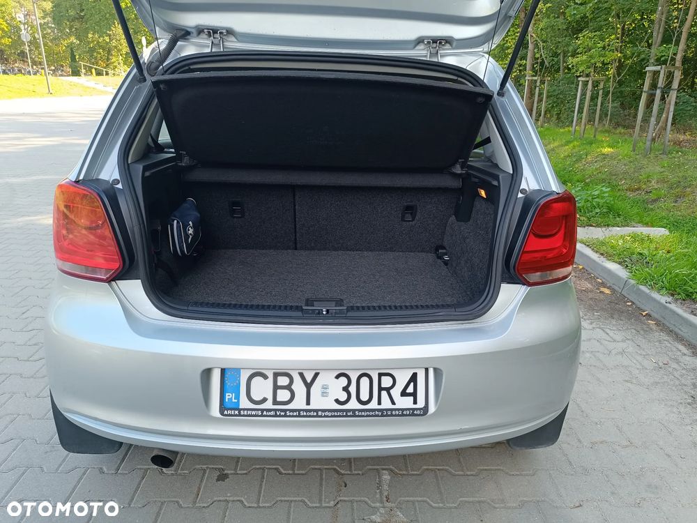 Volkswagen Polo - 13