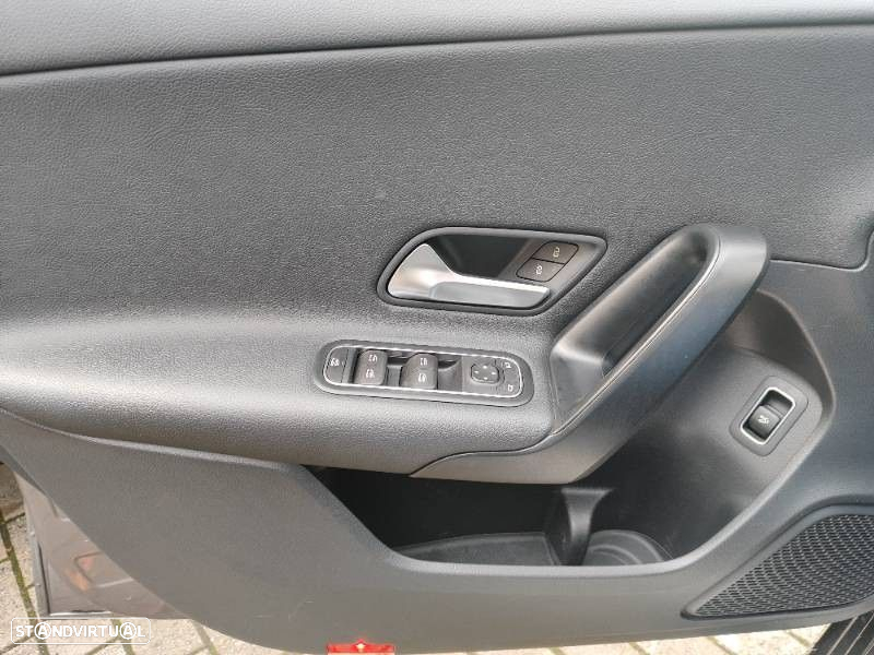 Mercedes-Benz A 180 d Style - 9