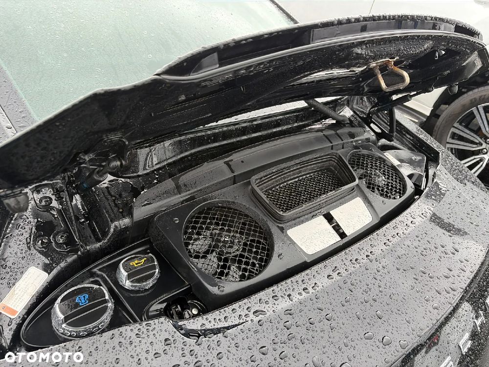 Porsche 911 - 16