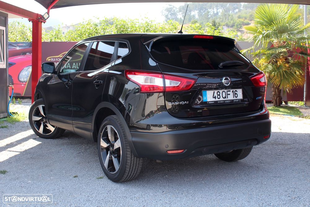 Nissan Qashqai 1.5 dCi N-Connecta - 4