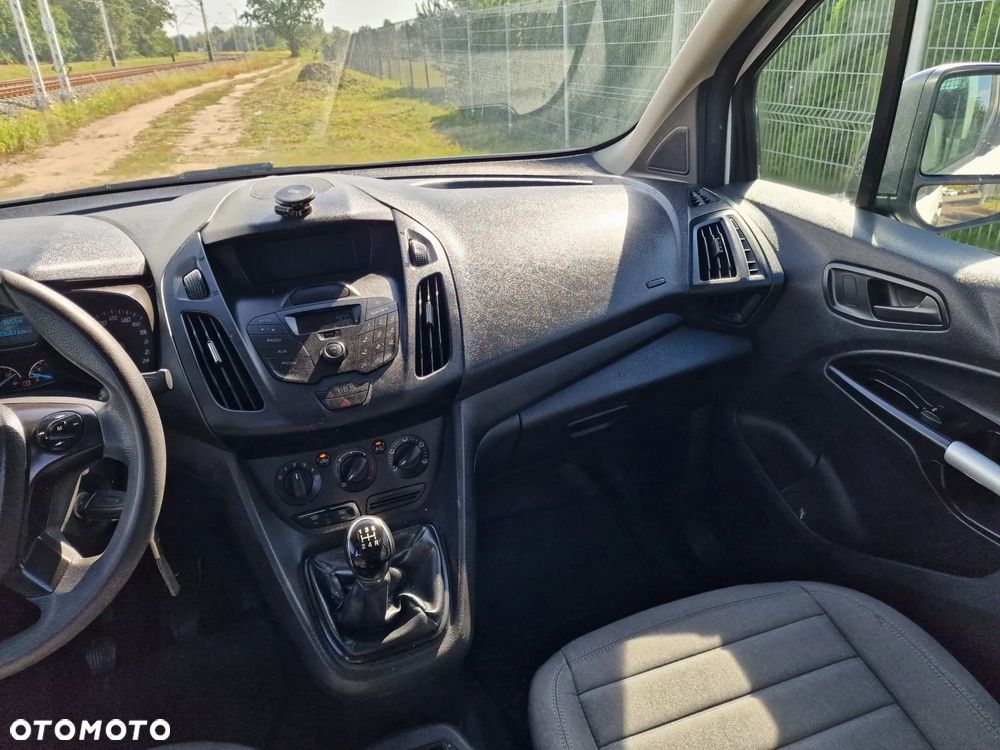 Ford Transit Connect - 10