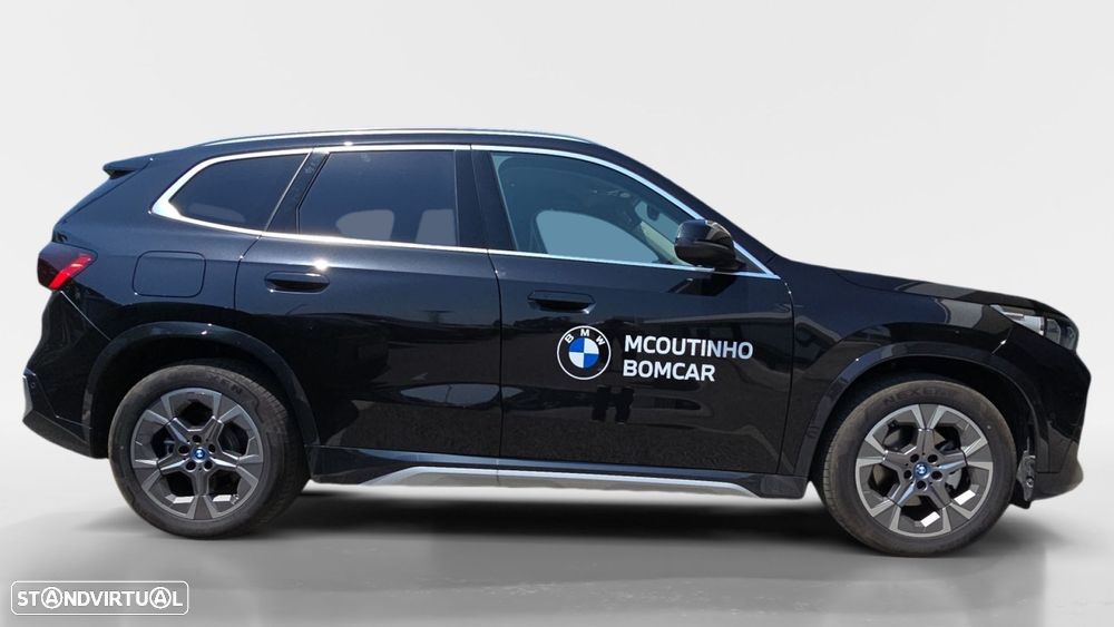 BMW iX1 eDrive20 xLine - 9