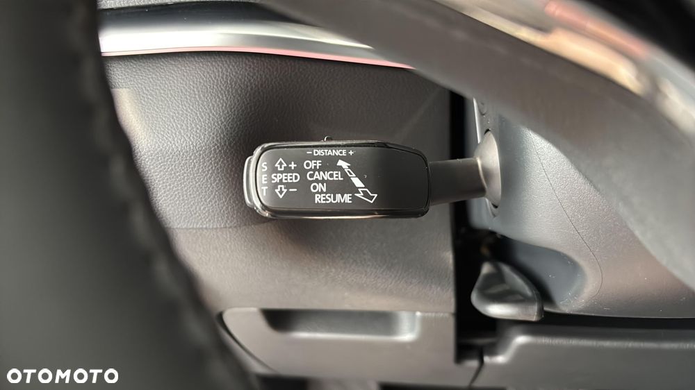 Skoda Karoq 2.0 TDI SCR 4x4 Style DSG - 23