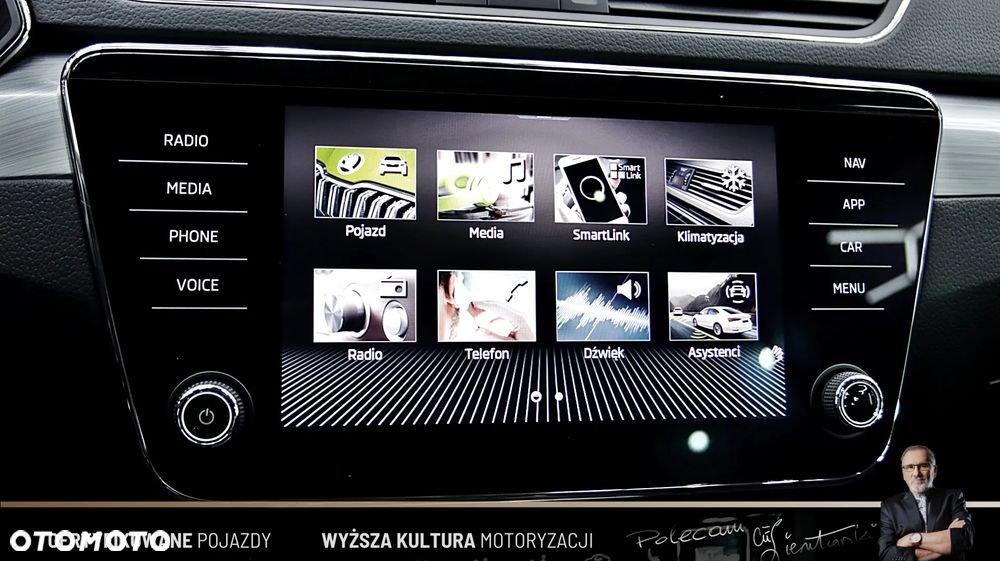 Skoda Superb 2.0 TDI SCR Ambition - 23