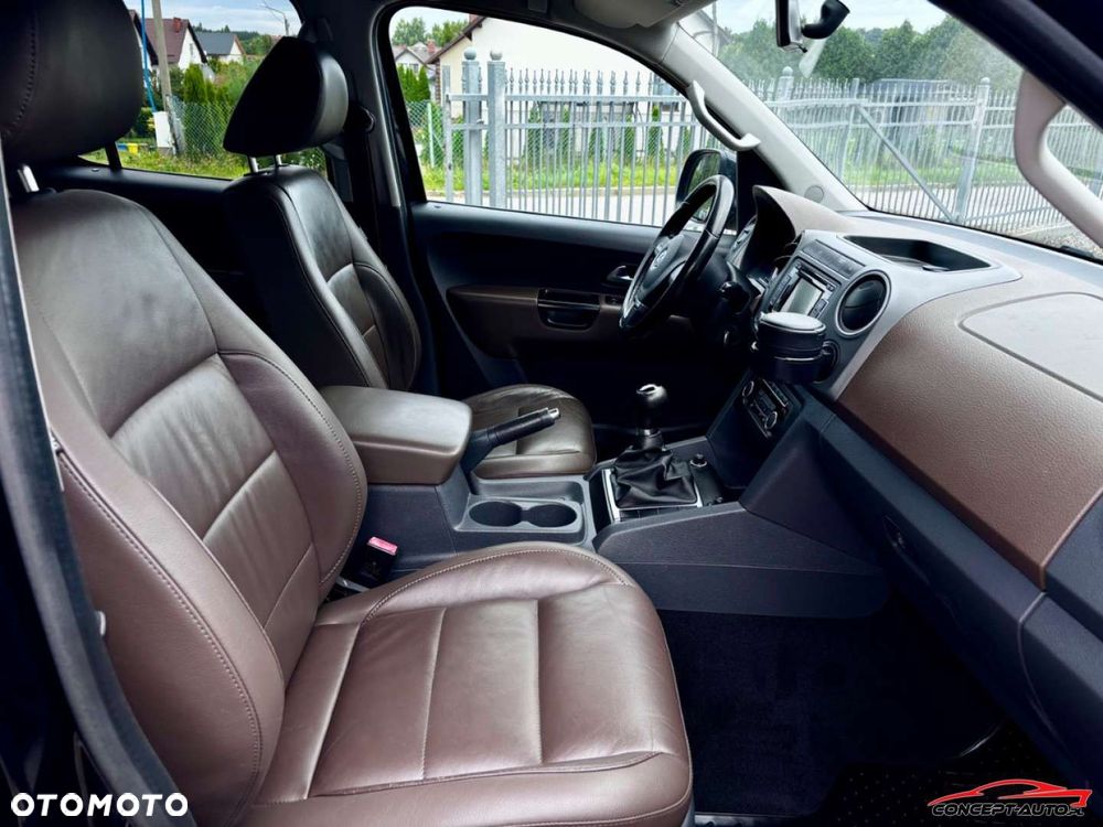 Volkswagen Amarok - 17