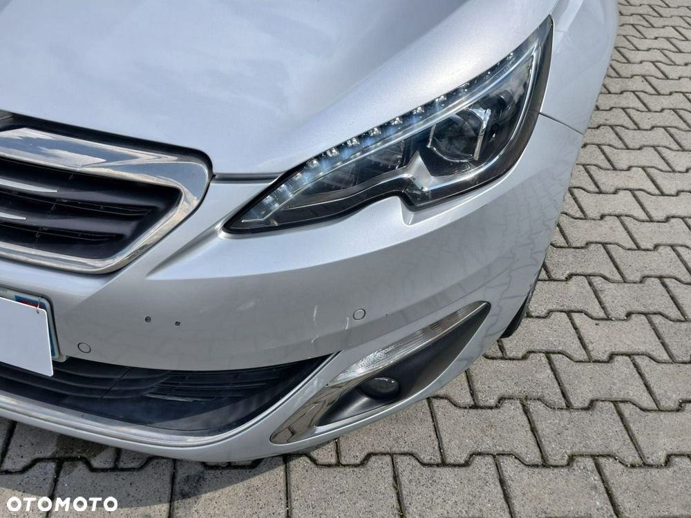 Peugeot 308 - 15