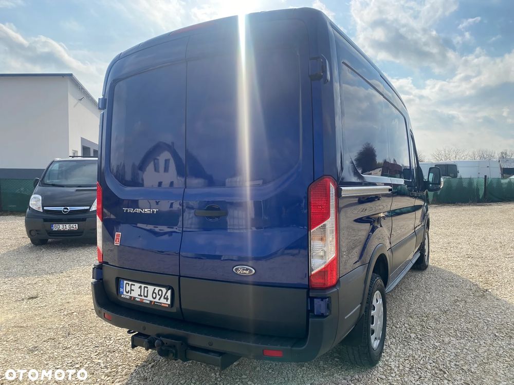 Ford Transit - 9