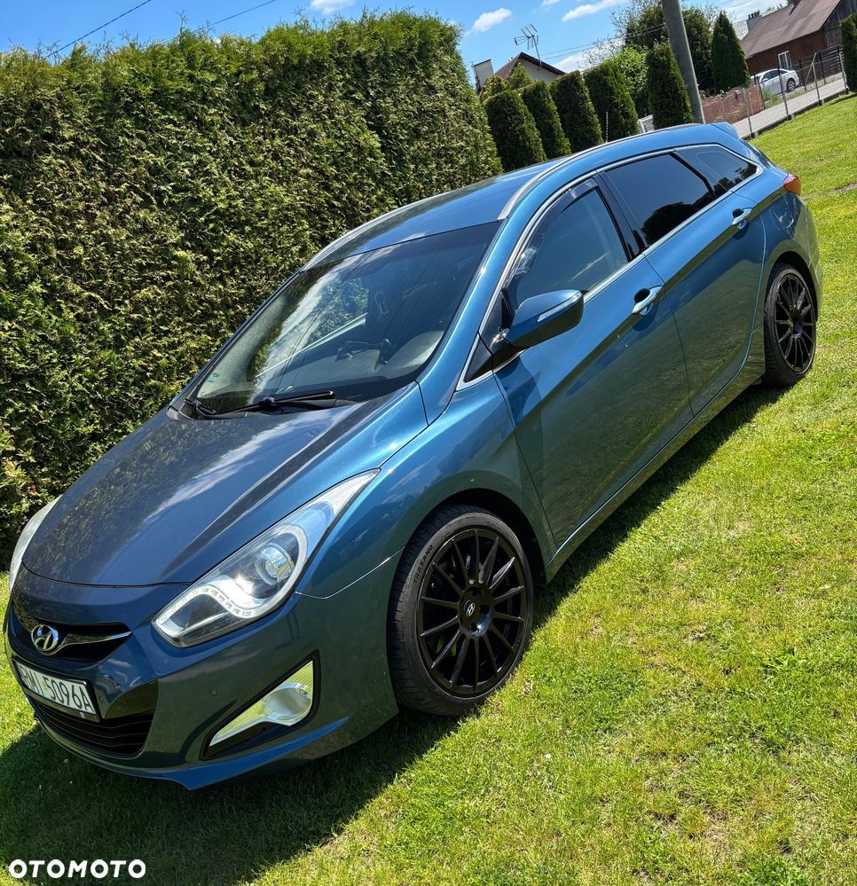 Hyundai i40 1.7 CRDi Comfort - 1