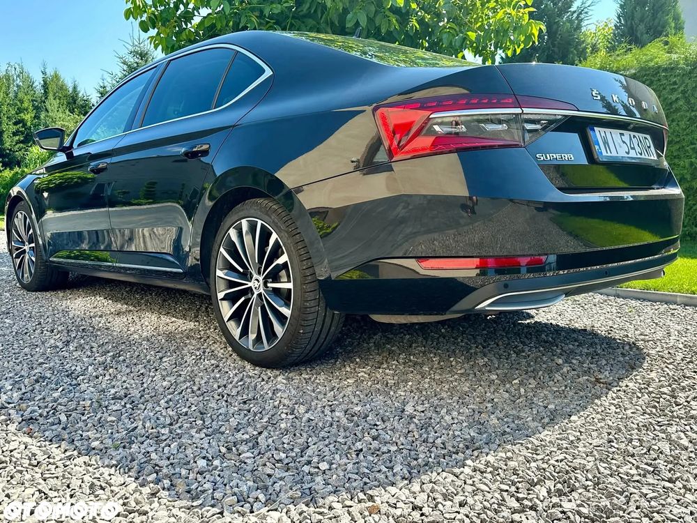 Skoda Superb 2.0 TDI 4x4 L&K DSG - 3