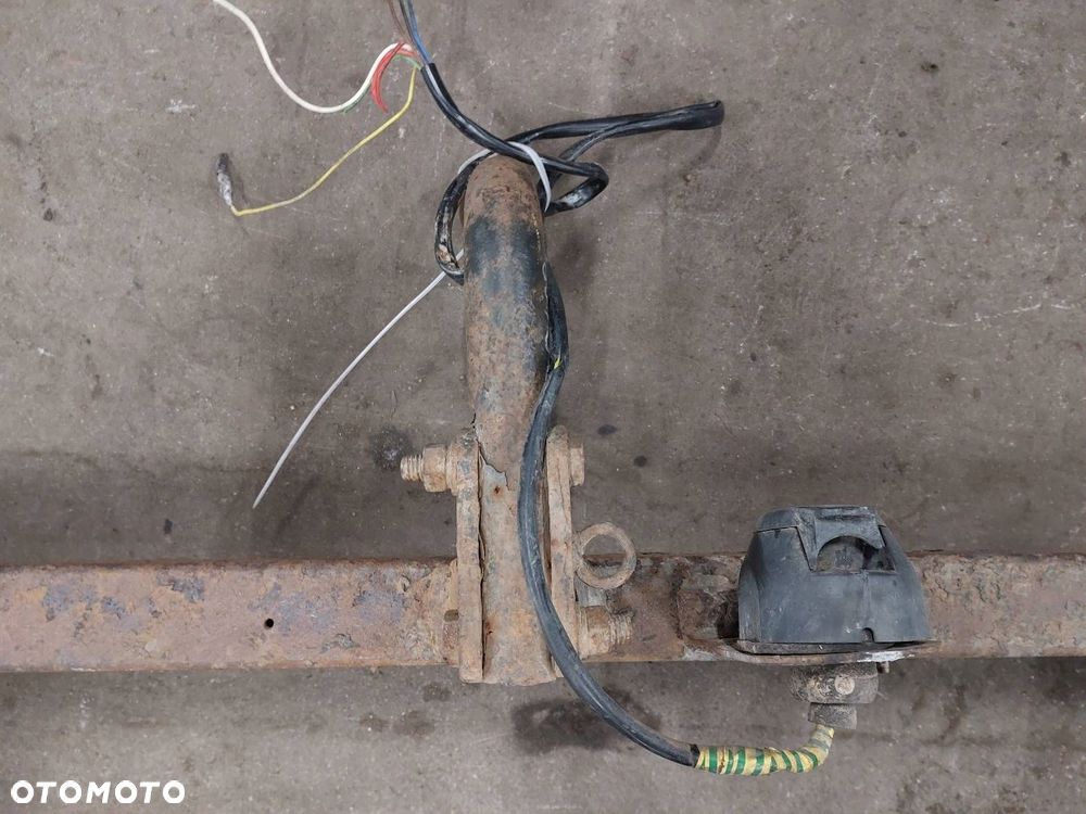 HAK HOLOWNICZY BRAK TABLICZKI SEAT INCA I - 3