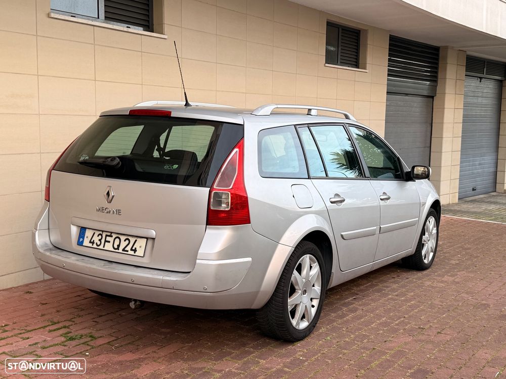 Renault Mégane Break 1.5 dCi Dynamique Luxe - 2