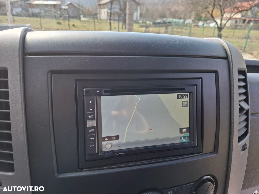 Mercedes-Benz Sprinter - 9