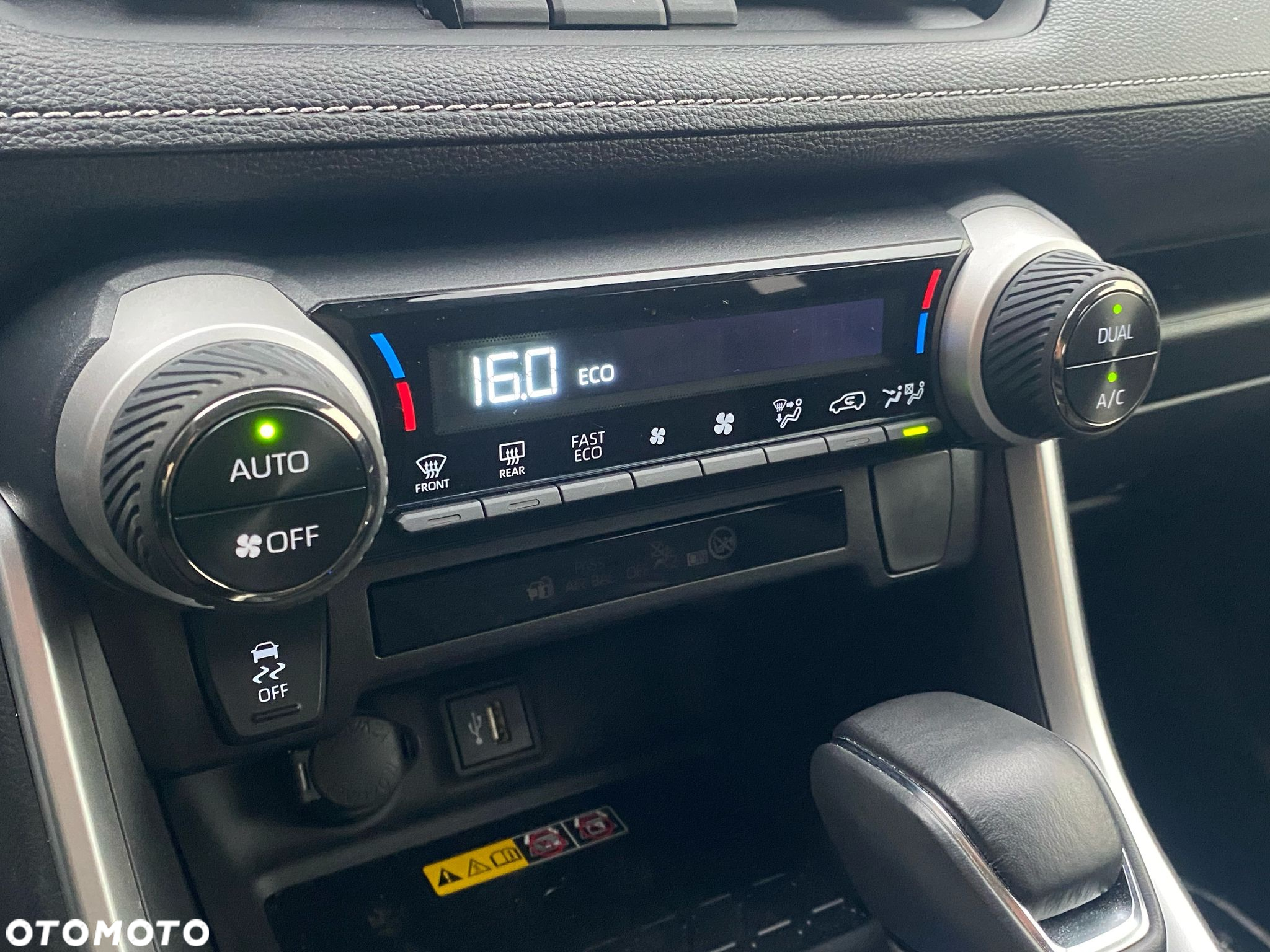 Toyota RAV4 2.5 Hybrid Comfort 4x4 - 23