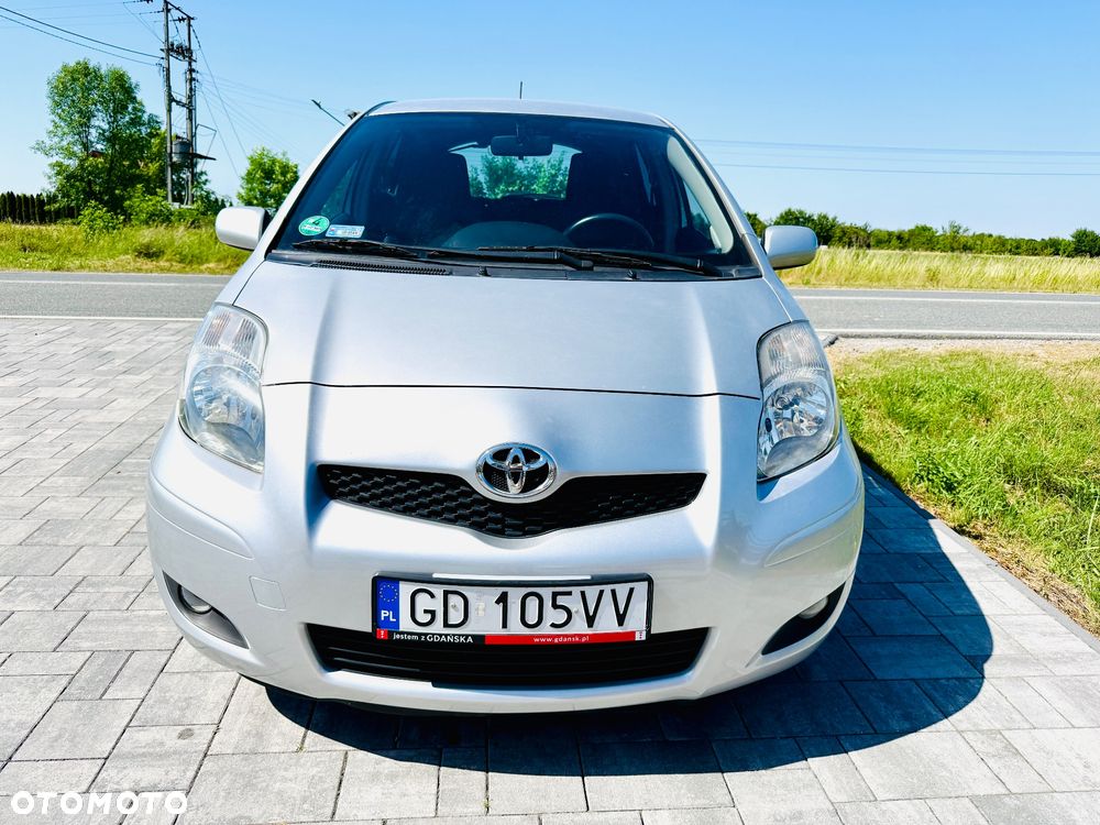 Toyota Yaris 1.33 VVT-i Multi Mode Executive - 2