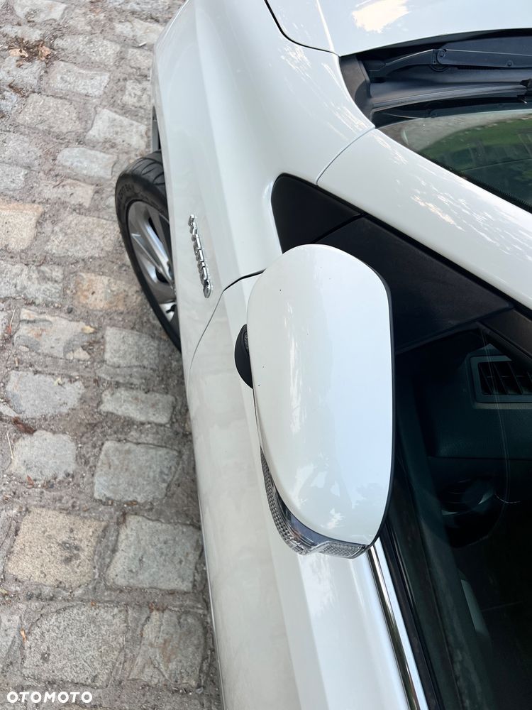 Toyota Auris 1.8 HSD Sol - 21