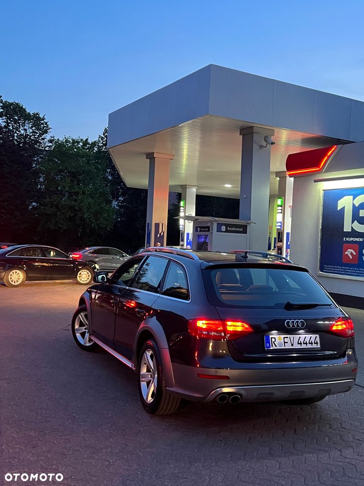 Audi A4 Allroad 2.0 TDI Quattro - 11