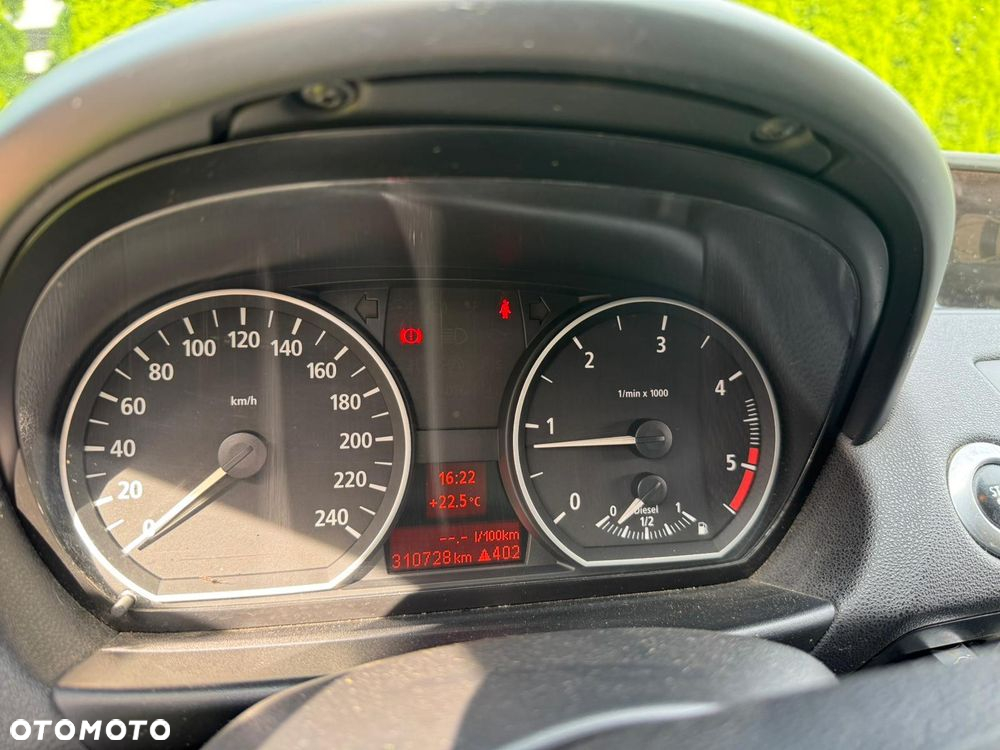 BMW Seria 1 120d - 11