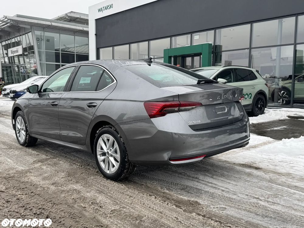 Skoda Octavia 1.5 TSI mHEV Drive Selection DSG - 6