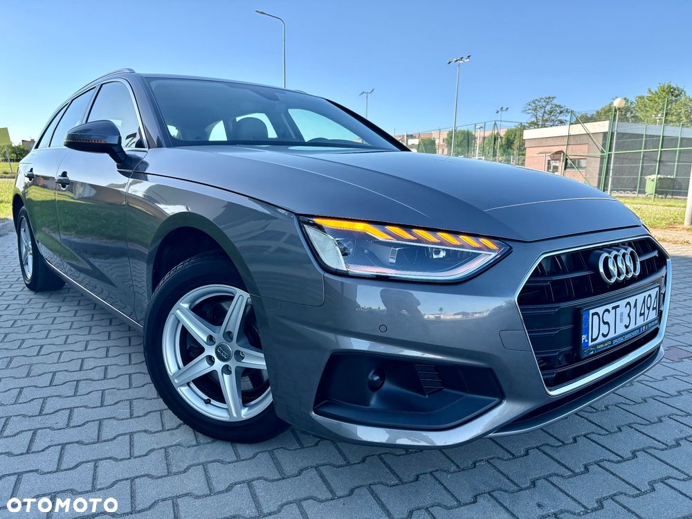 Audi A4 Avant 35 TFSI design - 37