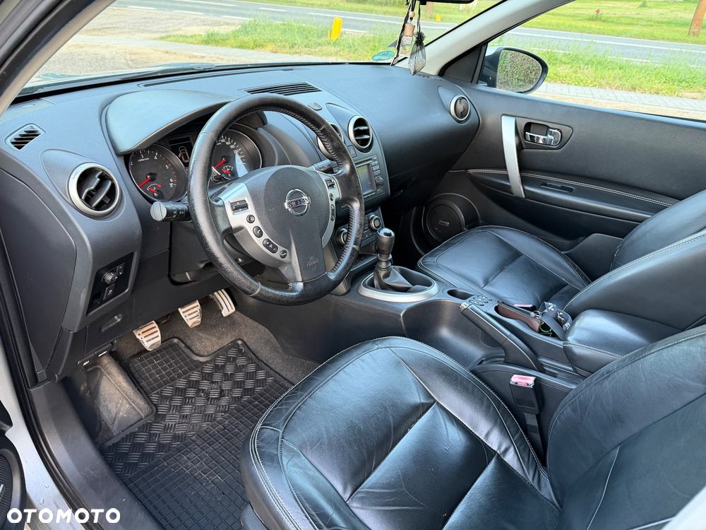 Nissan Qashqai+2 2.0 dCi Tekna EU5 - 11