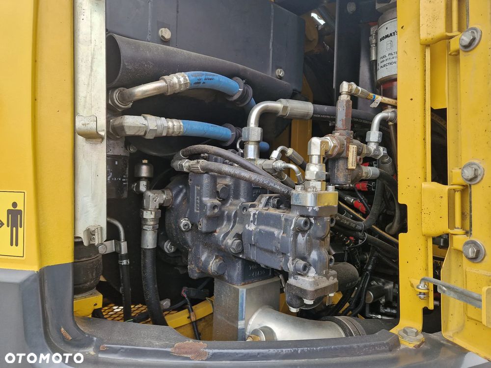 Komatsu PW118MR - 9